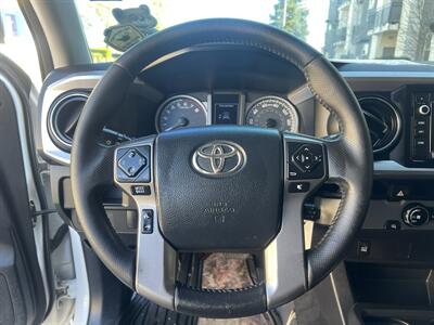 2017 Toyota Tacoma SR5 - Photo 17 - Sacramento, CA 95825