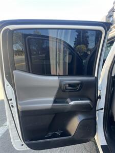 2017 Toyota Tacoma SR5 - Photo 14 - Sacramento, CA 95825