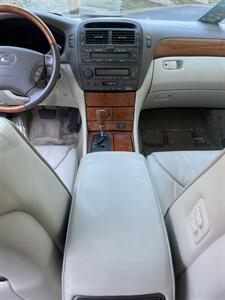 2001 Lexus LS 430   - Photo 16 - Sacramento, CA 95825