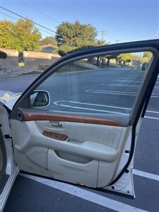 2001 Lexus LS 430   - Photo 24 - Sacramento, CA 95825