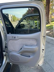 2004 Toyota Tacoma V6 - Photo 26 - Sacramento, CA 95825