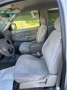 2004 Toyota Tacoma V6 - Photo 11 - Sacramento, CA 95825