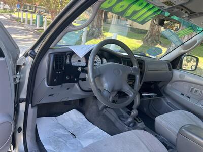 2004 Toyota Tacoma V6 - Photo 12 - Sacramento, CA 95825