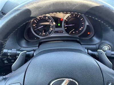 2006 Lexus IS - Photo 34 - Sacramento, CA 95825