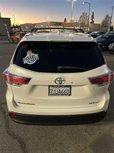 2015 Toyota Highlander XLE   - Photo 8 - Sacramento, CA 95825