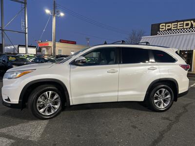 2015 Toyota Highlander XLE   - Photo 5 - Sacramento, CA 95825