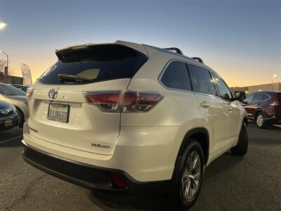 2015 Toyota Highlander XLE   - Photo 9 - Sacramento, CA 95825