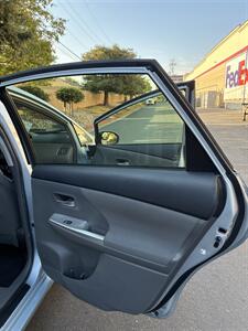 2012 Toyota Prius v Two   - Photo 25 - Sacramento, CA 95825
