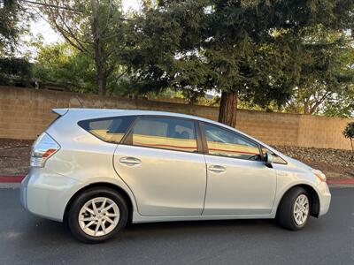 2012 Toyota Prius v Two   - Photo 9 - Sacramento, CA 95825