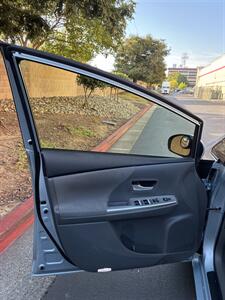 2012 Toyota Prius v Two   - Photo 12 - Sacramento, CA 95825
