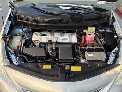 2012 Toyota Prius v Two   - Photo 27 - Sacramento, CA 95825