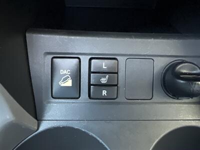 2008 Toyota RAV4 Limited   - Photo 35 - Sacramento, CA 95825