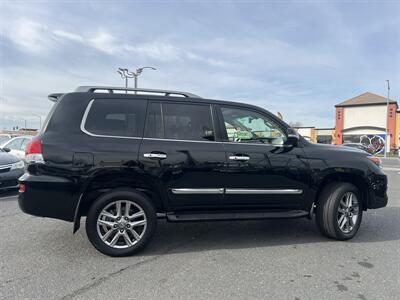 2015 Lexus LX 570   - Photo 8 - Sacramento, CA 95825