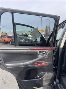 2015 Lexus LX 570   - Photo 12 - Sacramento, CA 95825