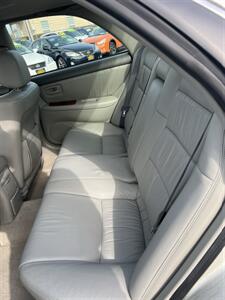 1999 Lexus ES 300   - Photo 16 - Sacramento, CA 95825