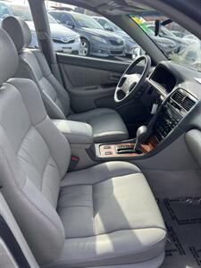 1999 Lexus ES 300   - Photo 21 - Sacramento, CA 95825