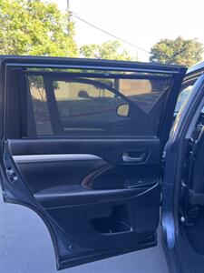 2015 Toyota Highlander XLE - Photo 9 - Sacramento, CA 95825