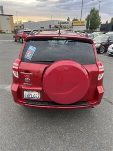 2012 Toyota RAV4   - Photo 8 - Sacramento, CA 95825