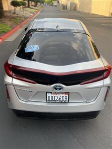 2017 Toyota Prius Prime Premium - Photo 8 - Sacramento, CA 95825