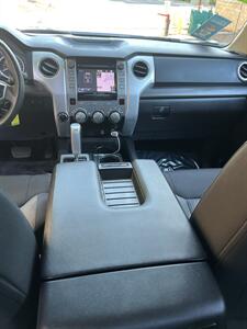 2014 Toyota Tundra SR5 - Photo 14 - Sacramento, CA 95825