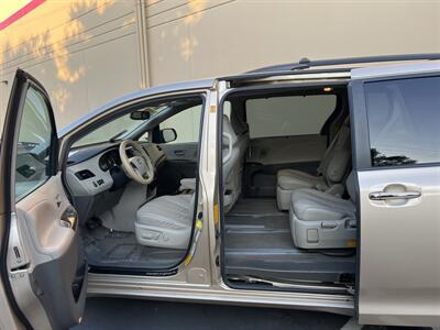 2011 Toyota Sienna Limited 7-Passenger   - Photo 15 - Sacramento, CA 95825