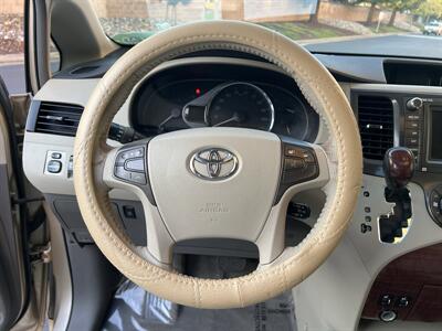 2011 Toyota Sienna Limited 7-Passenger   - Photo 20 - Sacramento, CA 95825
