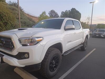 2022 Toyota Tacoma SR5 V6   - Photo 2 - Chula Vista, CA 91911