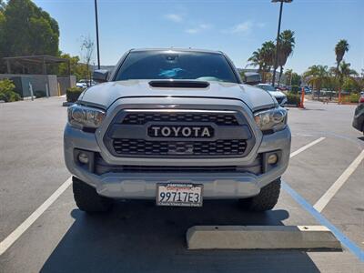 2019 Toyota Tacoma SR5 V6   - Photo 1 - Chula Vista, CA 91911