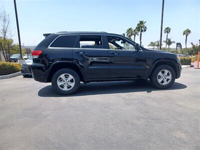 2017 Jeep Grand Cherokee Laredo   - Photo 2 - Chula Vista, CA 91911