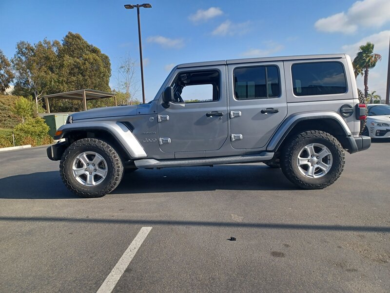 2018 Jeep Wrangler Unlimited Sahara  