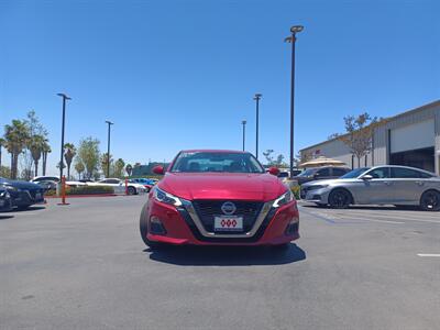 2022 Nissan Altima 2.5 SV   - Photo 2 - Chula Vista, CA 91911