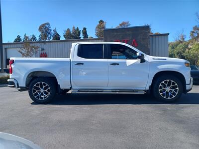 2021 Chevrolet Silverado 1500 Custom Crew Cab   - Photo 3 - Chula Vista, CA 91911