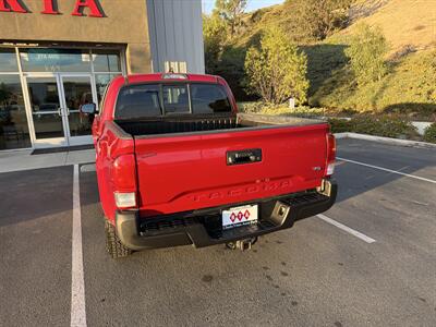 2016 Toyota Tacoma SR5 V6   - Photo 4 - Chula Vista, CA 91911
