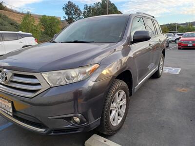 2013 Toyota Highlander   - Photo 2 - Chula Vista, CA 91911