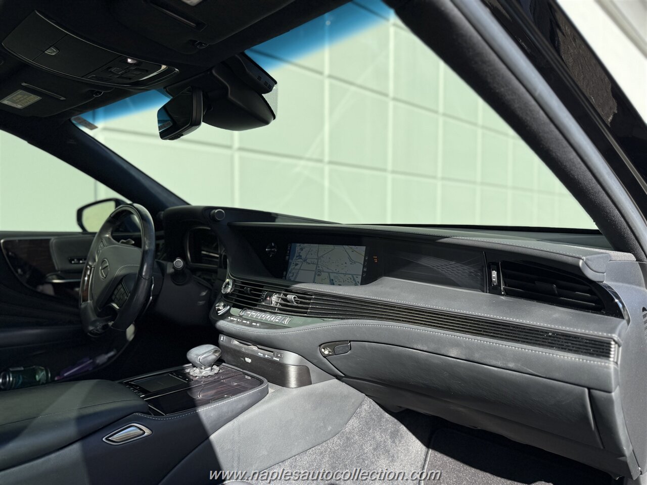 2020 Lexus LS 500   - Photo 16 - Fort Myers, FL 33967