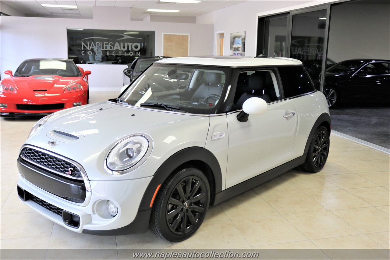 2017 MINI Hardtop 2 Door Cooper S   - Photo 11 - Fort Myers, FL 33967