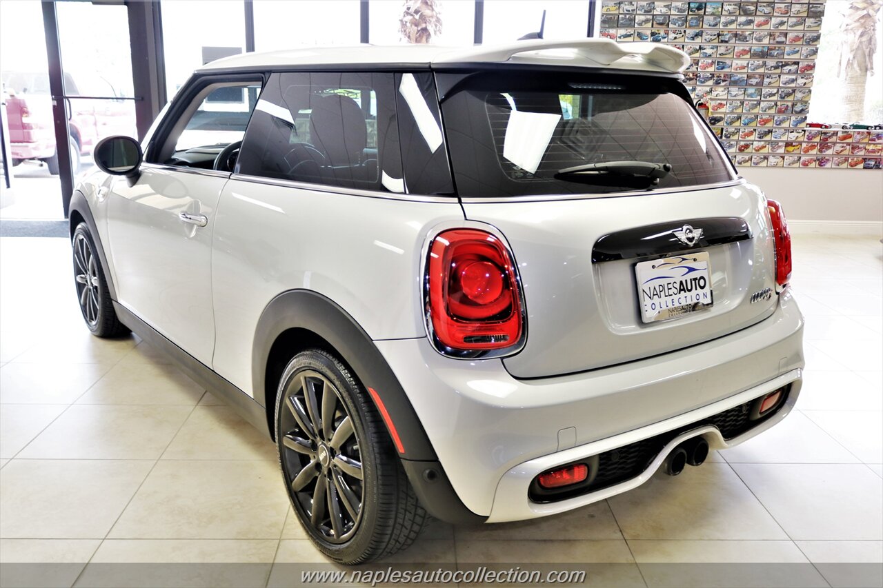 2017 MINI Hardtop 2 Door Cooper S   - Photo 9 - Fort Myers, FL 33967