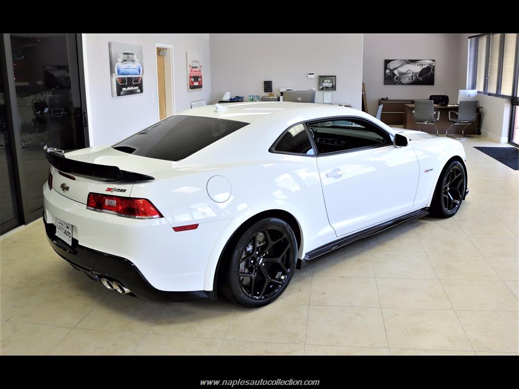 2014 Chevrolet Camaro Z28   - Photo 11 - Fort Myers, FL 33967