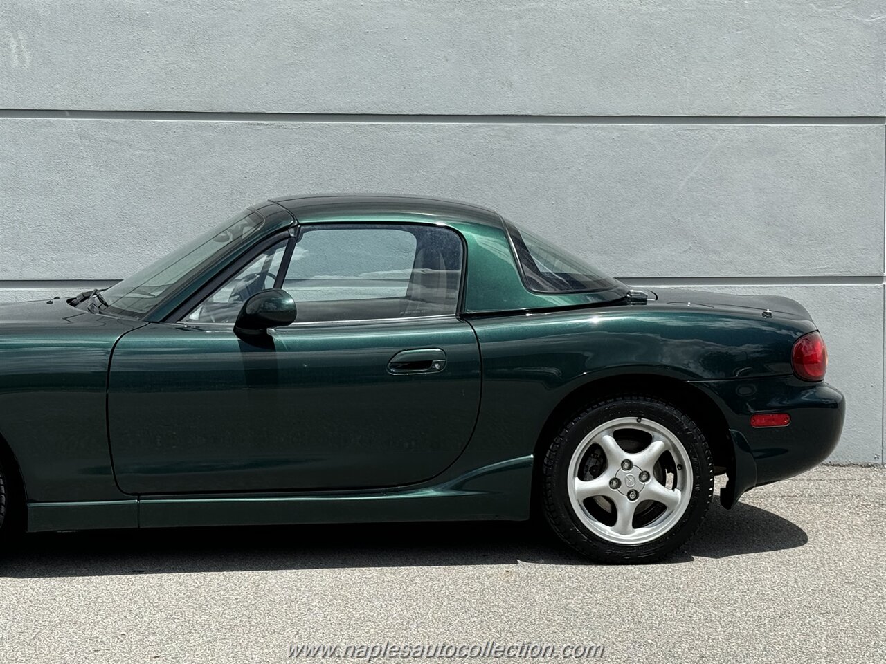 2000 Mazda MX-5 Miata   - Photo 20 - Fort Myers, FL 33967