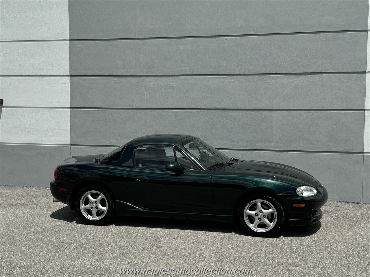 2000 Mazda MX-5 Miata   - Photo 31 - Fort Myers, FL 33967