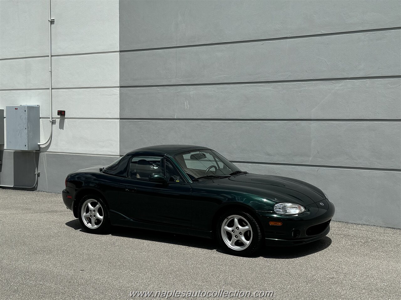 2000 Mazda MX-5 Miata   - Photo 30 - Fort Myers, FL 33967