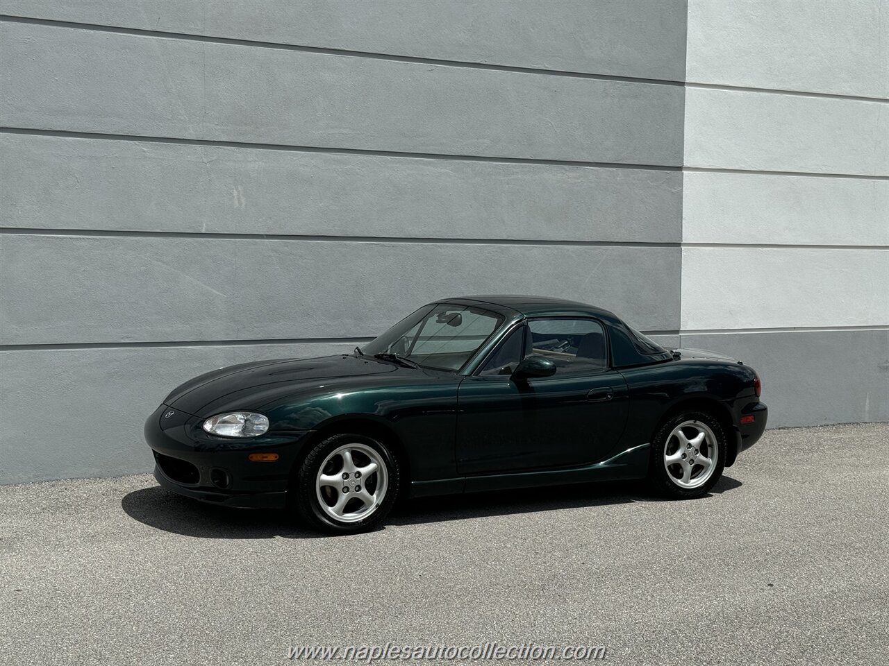 2000 Mazda MX-5 Miata   - Photo 21 - Fort Myers, FL 33967