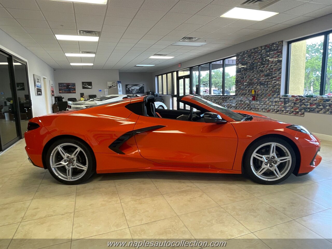 2021 Chevrolet Corvette Stingray  2LT - Photo 3 - Fort Myers, FL 33967