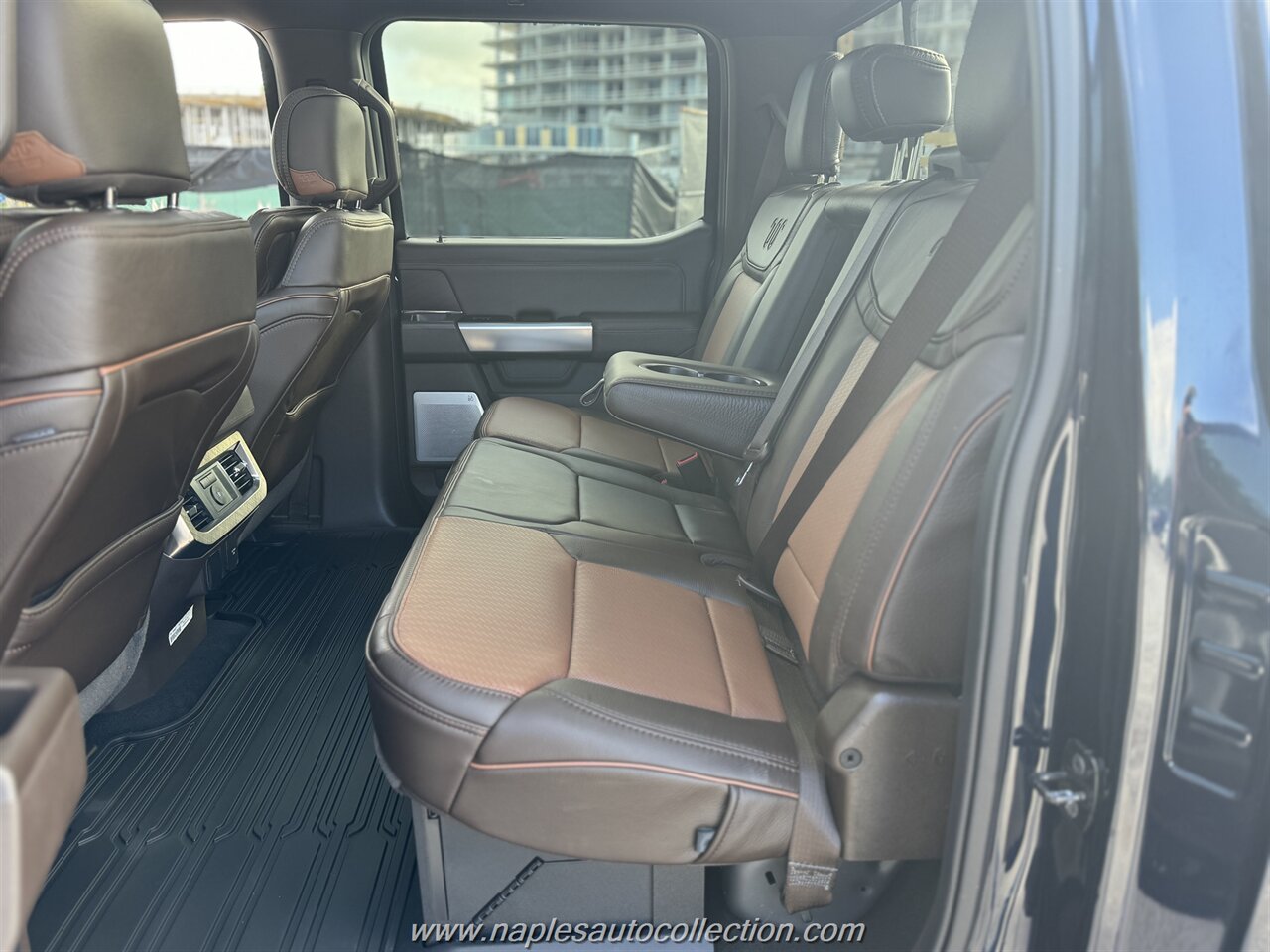 2024 Ford F-350 Super Duty King Ranch   - Photo 8 - Fort Myers, FL 33967