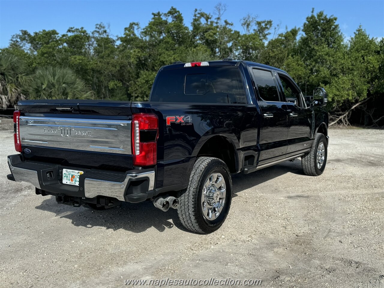 2024 Ford F-350 Super Duty King Ranch   - Photo 6 - Fort Myers, FL 33967