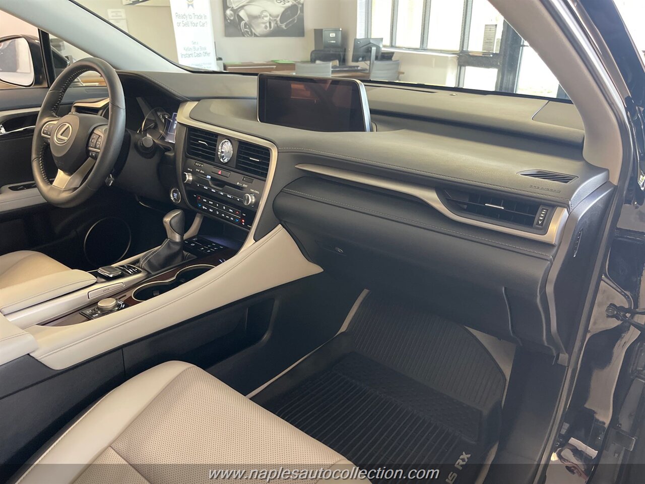 2019 Lexus RX 350   - Photo 16 - Fort Myers, FL 33967