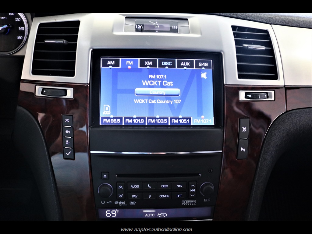 2011 Cadillac Escalade ESV Premium   - Photo 21 - Fort Myers, FL 33967