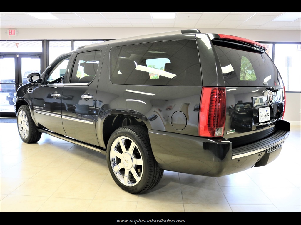 2011 Cadillac Escalade ESV Premium   - Photo 8 - Fort Myers, FL 33967