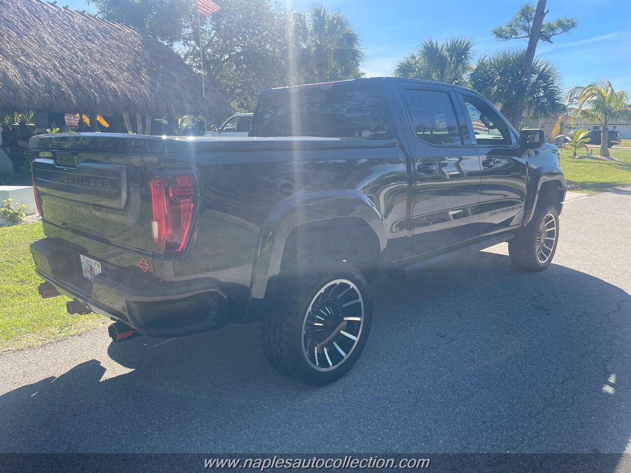 2022 GMC Sierra 1500 AT4  Harley Davidson - Photo 7 - Fort Myers, FL 33967