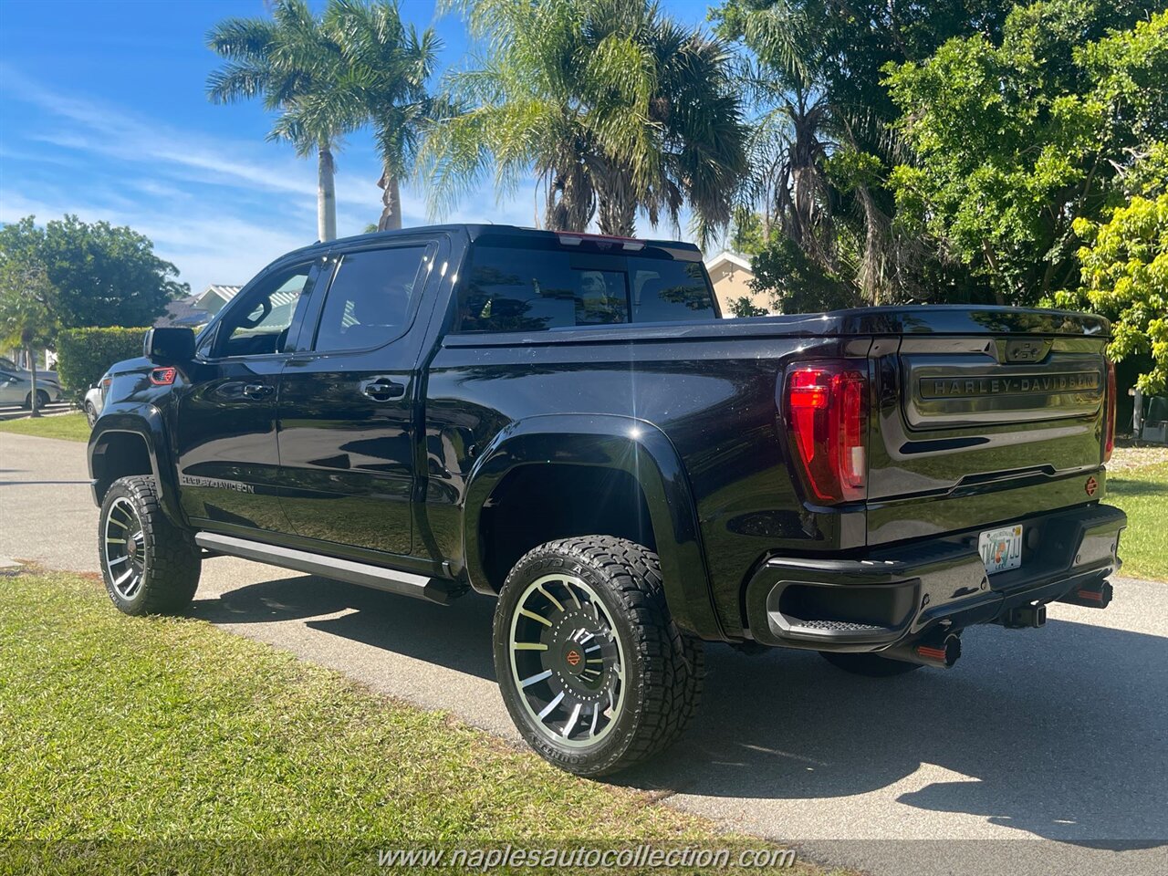 2022 GMC Sierra 1500 AT4  Harley Davidson - Photo 8 - Fort Myers, FL 33967